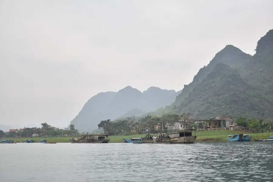 Towards Phong Nha Cave