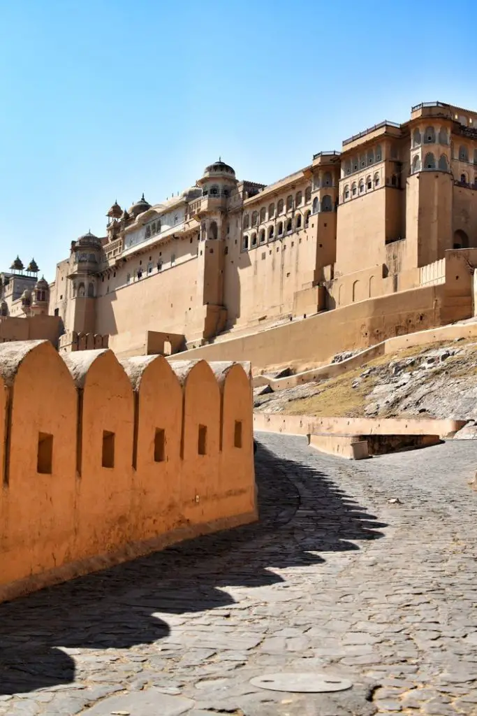 Walking towards the fort