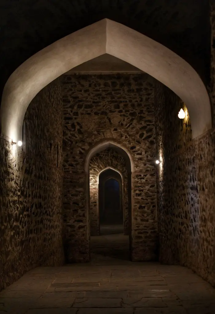 Tunnel inside the fort