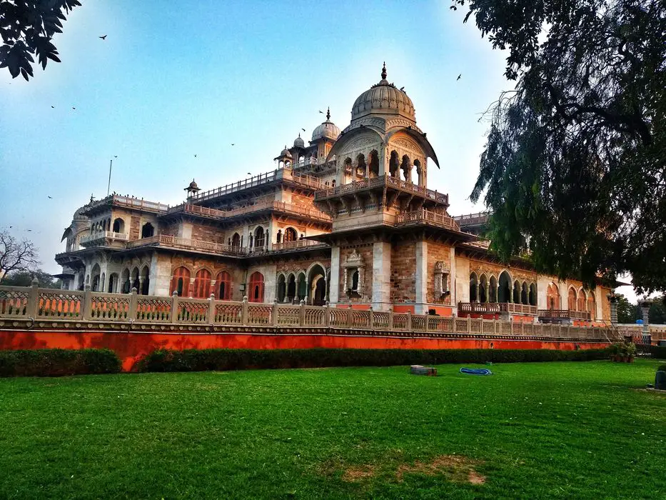 Ramniwas Bagh at Albert Hall