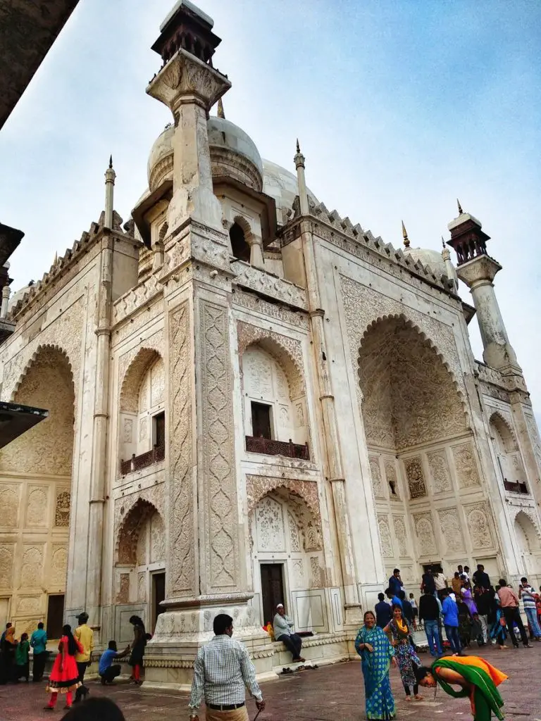 Side View Of Maqbara_result