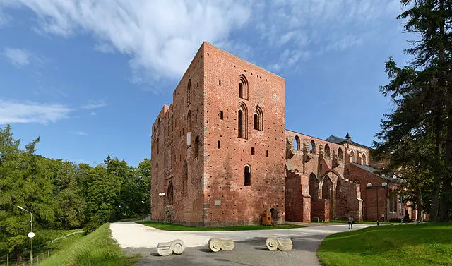 Tartu Ruined Church, Toome Hill