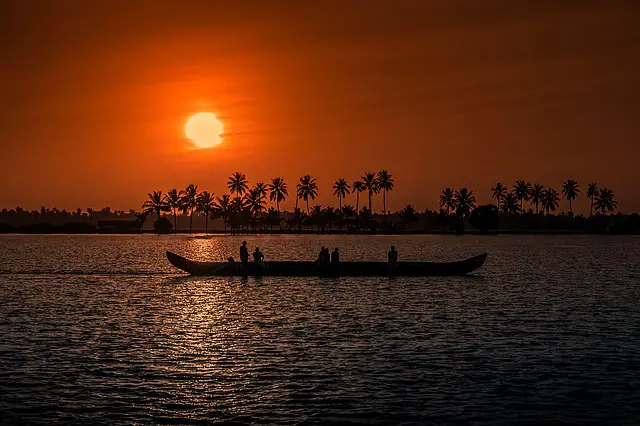 2 days trip from Bangalore - Sunset @ Fort Kochi